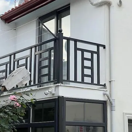 2 Bedroom Townhouse. Villa
